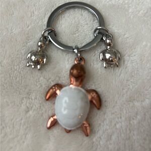 Mother Turtle and babies key chain.